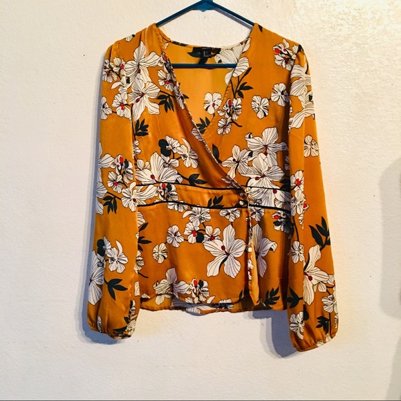 Forever 21 Tops - Blouse